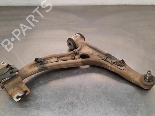 Used Right front suspension arm MERCEDES-BENZ CLA Coupe (C117) CLA 200 CDI / d (117.308) (136 hp) 23596649