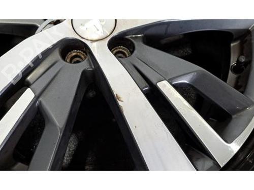 Used Rim PEUGEOT 5008 II (MC_, MJ_, MR_, M4_) 1.5 BlueHDi 130 (MCYHZJ, MCYHZR, MCYHZX) (131 hp) 29468294
