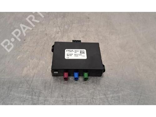 Used Antenna/Base PEUGEOT 508 SW II (FC_, FJ_, F4_) PureTech 130 (131 hp) 30605216