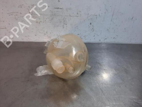 Expansion tank PEUGEOT 5008 II (MC_, MJ_, MR_, M4_) 1.5 BlueHDi 130 (MCYHZJ, MCYHZR, MCYHZX) | BP23585881C120