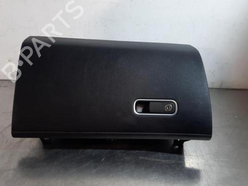 Used Glove box Glove box MERCEDES-BENZ GLE (V167) GLE 350 de 4-matic (167.106) (333 hp) 39892694 39892694