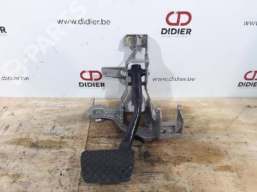 pedal-audi-q7-4mb-4mg-4mq-30-tdi-e-tron-quattro-4m1723117d-2015-10878566 main image