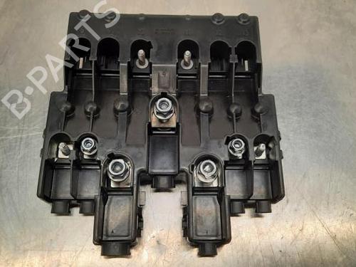 Used Fuse box MERCEDES-BENZ SPRINTER 3,5-t Van (B907, B910) 315 CDI RWD (907.631, 907.633, 907.635, 907.637) (150 hp) 23602820