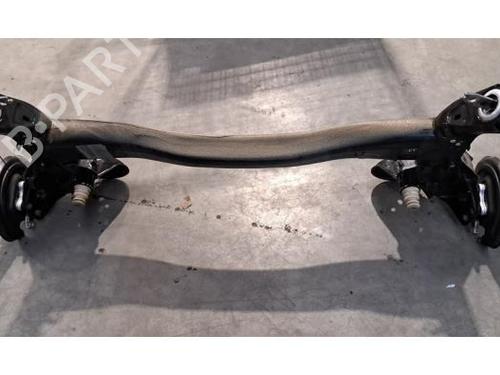 Used Rear axle Rear axle PEUGEOT 308 SW III (FC_, FJ_, FR_, F4_, FN_) BlueHDi 130 (FCYHZL, FCYHZT) (131 hp) 33859314 33859314
