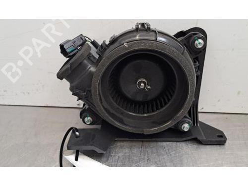 Used Heater blower motor Heater blower motor MG MG ZS SUV (ZS32) 1.5 Hybrid+ (197 hp) 34268395 34268395