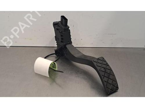 Pédale AUDI A3 Limousine (8VS, 8VM) 1.6 TDI (115 hp) 31691936