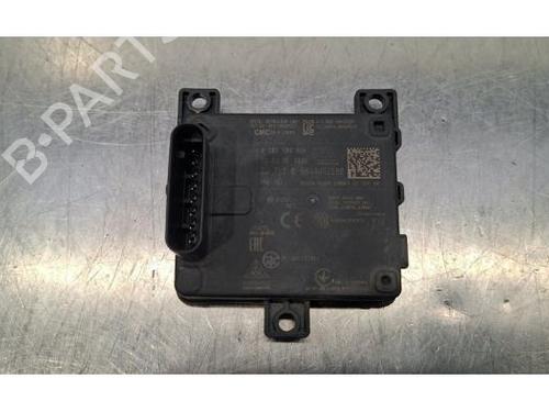 Used Electronic module PEUGEOT 308 III (FB_, FH_, FP_, F3_, FM_) Hybrid 225 (F3DGYT, F3DGNH) (224 hp) 31698621