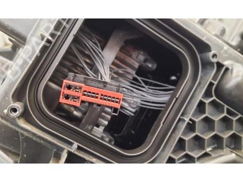 Left headlight RENAULT SCÉNIC IV (J9_) 1.3 TCe 140 | BP25206790C28 