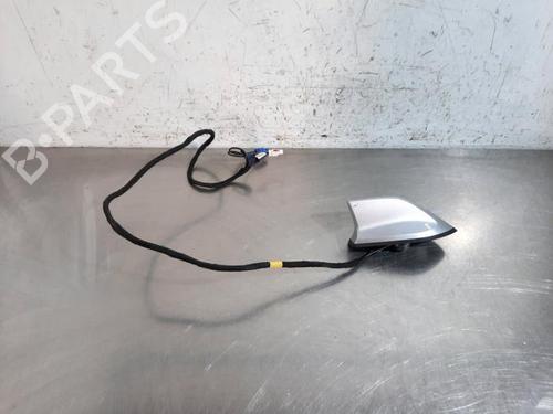 Antenne/Base RENAULT MEGANE IV Grandtour (K9A/M/N_) 1.5 Blue dCi 115 (K9A6) (116 hp) 30532521