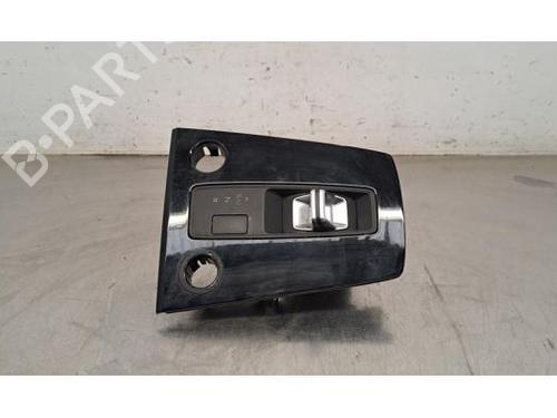 Used Gear lever AUDI A3 Limousine (8YS, 8YM) 30 TFSI (110 hp) 26171716