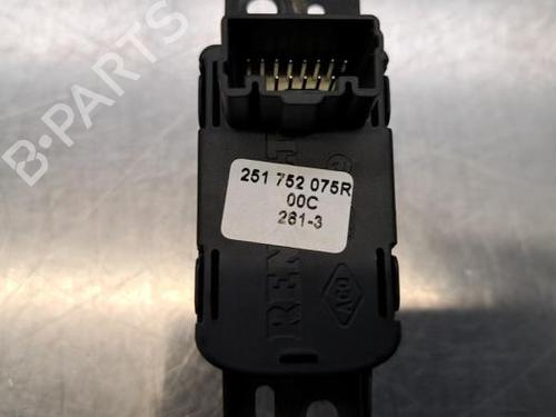 Switch RENAULT CAPTUR II (HF_) TCe 90 (HFM6) | BP29234166I30 