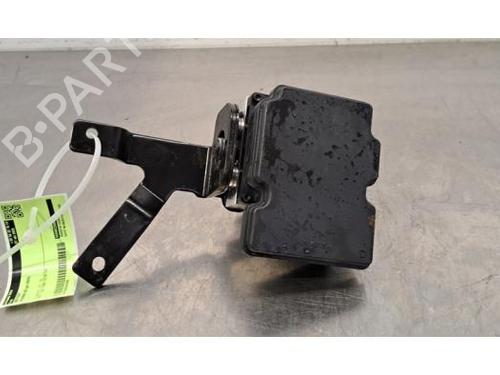 ABS pump HYUNDAI GETZ (TB) 1.6 | BP30163732M43