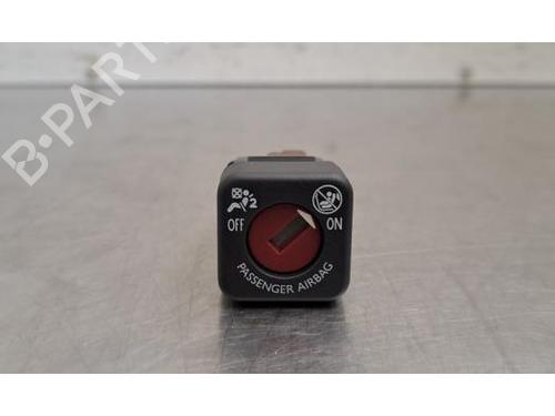 Used Switch Switch 37649293 37649293