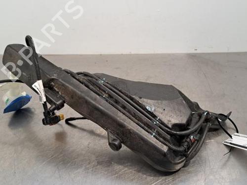 Windscreen washer tank PEUGEOT 308 II (LB_, LP_, LW_, LH_, L3_) 1.6 GTi (L35GNH) | BP23609969C113