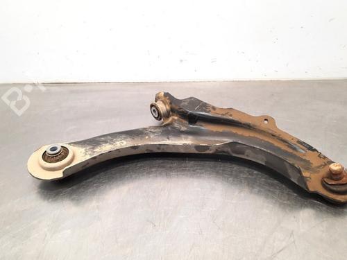 Used Right front suspension arm RENAULT CAPTUR I (J5_, H5_) 0.9 TCe 90 (90 hp) 15793349