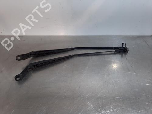Front windshield wiper arm PEUGEOT 407 (6D_) 1.6 HDi 110 (6D9HZC, 6D9HYC) | BP15033057C143 