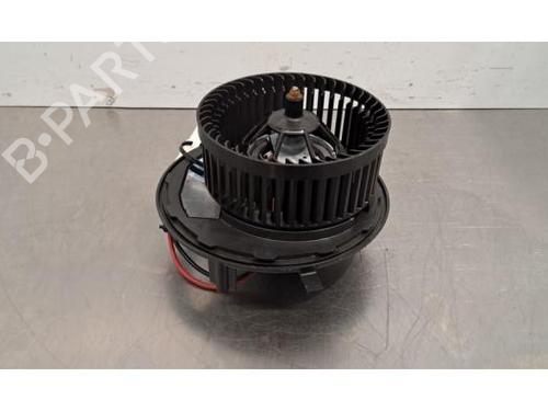 heater-blower-motor-vw-golf-viii-variant-cg5-db5-2020-33476736 main image