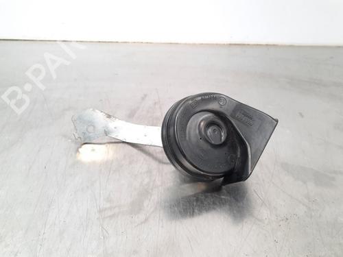 Used Horn MERCEDES-BENZ GLA-CLASS (X156) GLA 180 (156.942) (122 hp) 15025538