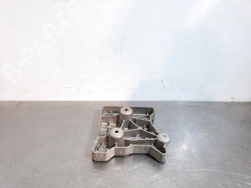 Used Support NISSAN QASHQAI II SUV (J11, J11_) 1.5 dCi (110 hp) 17114372