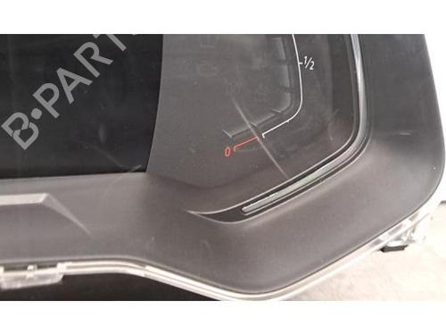 Cockpit RENAULT CAPTUR II (HF_) Blue dCi 115 (HFAD) | BP30521621C47