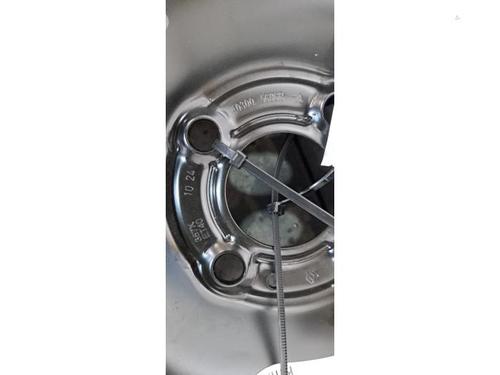 BP33561229C45 main image