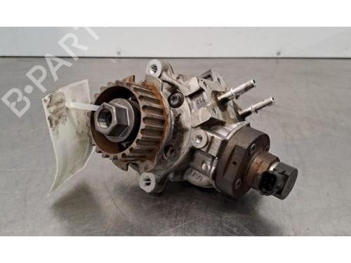 Used Vacuum pump PEUGEOT 3008 II SUV (MC_, MR_, MJ_, M4_) 1.5 BlueHDi 130 (131 hp) 30365356