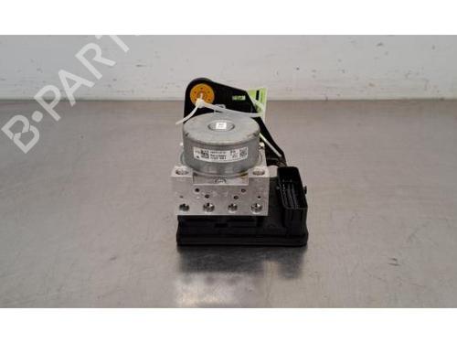 Used ABS pump VW GOLF VIII (CD1, DA1) 2.0 TDI (150 hp) 29393103