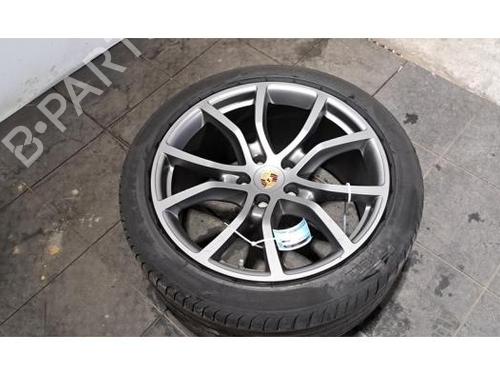 Used Rim Rim PORSCHE CAYENNE (9YA) 3.0 E-Hybrid AWD (9YAAE1) (462 hp) 32767710 32767710