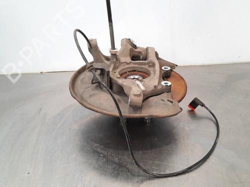 Used Left rear steering knuckle MERCEDES-BENZ C-CLASS (W204) C 180 CDI (204.000) (120 hp) 11108612