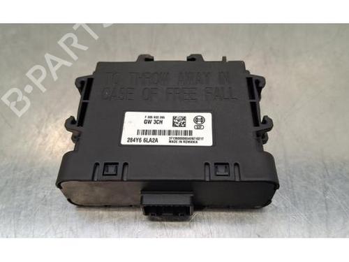 Used Electronic module RENAULT TWINGO III (BCM_, BCA_) 1.0 SCe 65 (BCMJ) (65 hp) 32284440