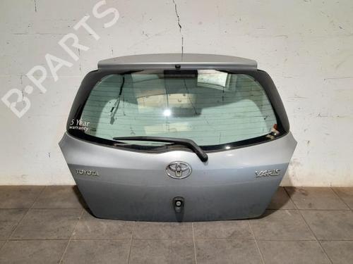 Bakluke CC/Kombi-Kupé TOYOTA YARIS (_P9_) 1.4 D-4D (NLP90_, NLP90R) (90 hp) 23617989