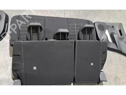 Sitze Komplett CITROËN C3 IV (CC_, CB_) 1.2 PureTech 100 (CCHPV4) | BP30446962C78