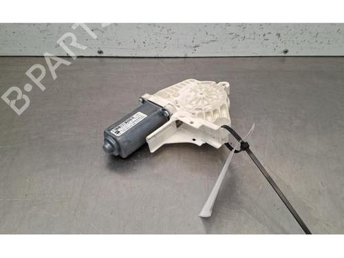 Used Electronic module Electronic module SEAT LEON (1P1) 1.6 TDI (105 hp) 39905656 39905656
