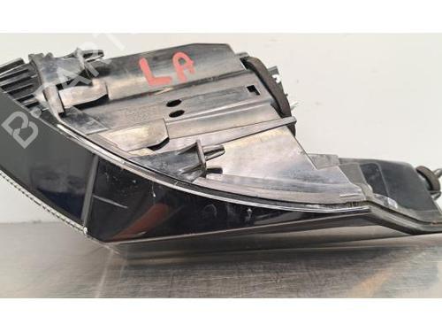 Left taillight PEUGEOT 308 III (FB_, FH_, FP_, F3_, FM_) PureTech 130 (FPHNSL, FPHNST) | BP25730081C34 