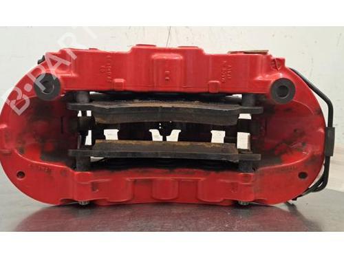 Right front brake caliper PORSCHE 911 Convertible (992) Carrera GTS (992342) | BP39995343M104 - Image 5