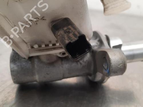Brake master cylinder PEUGEOT 3008 II SUV (MC_, MR_, MJ_, M4_) 1.6 BlueHDi 115 (MCBHXW, MCBHYB) | BP23602489M77 