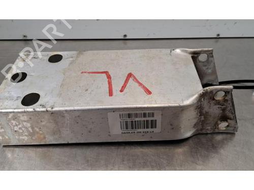Used Front bumper bracket Front bumper bracket 39217140 39217140