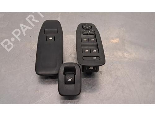 Used Switch Switch PEUGEOT 2008 I (CU_) 1.2 THP 110 / PureTech 110 (110 hp) 32664716 32664716