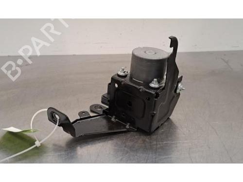 ABS pump PEUGEOT EXPERT Van (V_) 1.5 BlueHDi 120 | BP29600745M43