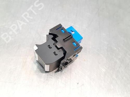Switch PEUGEOT 2008 II (UD_, US_, UY_, UJ_, UR_, UC_) e-2008 (UKZKXZ) | BP23643302I30 