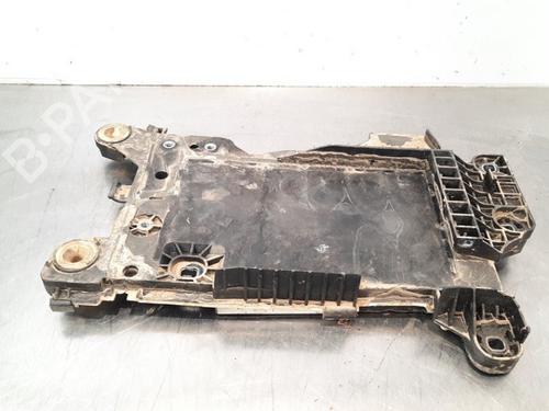 Støtte BMW X1 (F48) sDrive 16 d (116 hp) 15035503