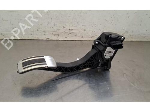 Used Pedal Pedal DS DS 7 Crossback (J4_, JR_, JC_) E-TENSE 225 (J4DGZU, J45GQU) (224 hp) 40202244 40202244