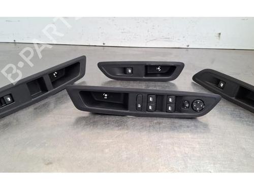Used Switch Switch CITROËN C4 III (BA_, BB_, BC_) ë-C4 (BCZKXC, BZCKSC) (136 hp) 35935149 35935149