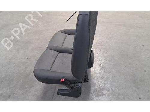 Sæde højre fortil Sæde højre fortil CITROËN JUMPER II Van 2.2 BlueHDi 120 (120 hp) 33834904 33834904
