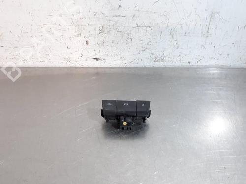 Used Switch CUPRA LEON (KL1, KU1) VZ e-HYBRID (272 hp) 25479268