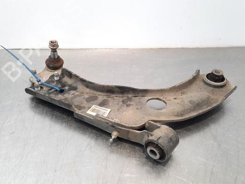 Used Right front suspension arm PEUGEOT 5008 II (MC_, MJ_, MR_, M4_) 1.2 THP (MRHNYH, MRHNYW, MRHNSJ, MRHNSU, MRHNSM) (131 hp) 10898817