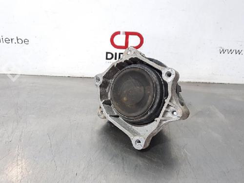 Used Engine mount BMW 3 (F30, F80) 316 d (116 hp) 10875414