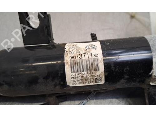 Right front shock absorber CITROËN C3 III (SX) 1.2 PureTech 82 | BP37162262M17 - Image 4