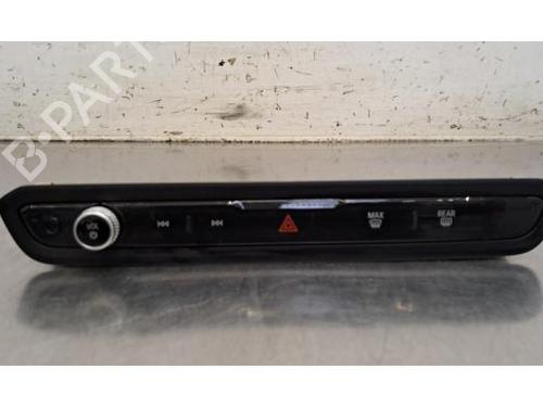 climate-control-bmw-3-touring-g21-g81-2019-37251444 main image