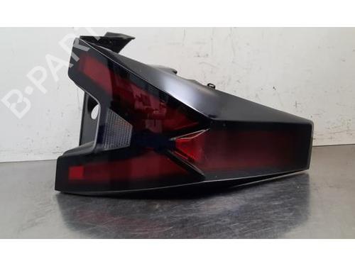 Used Right taillight Right taillight 39060732 39060732